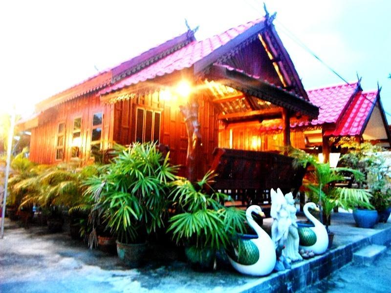 Suksomjai Hotel Rayong Exteriér fotografie