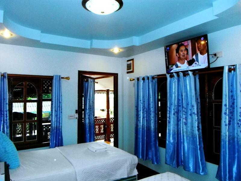 Suksomjai Hotel Rayong Pokoj fotografie