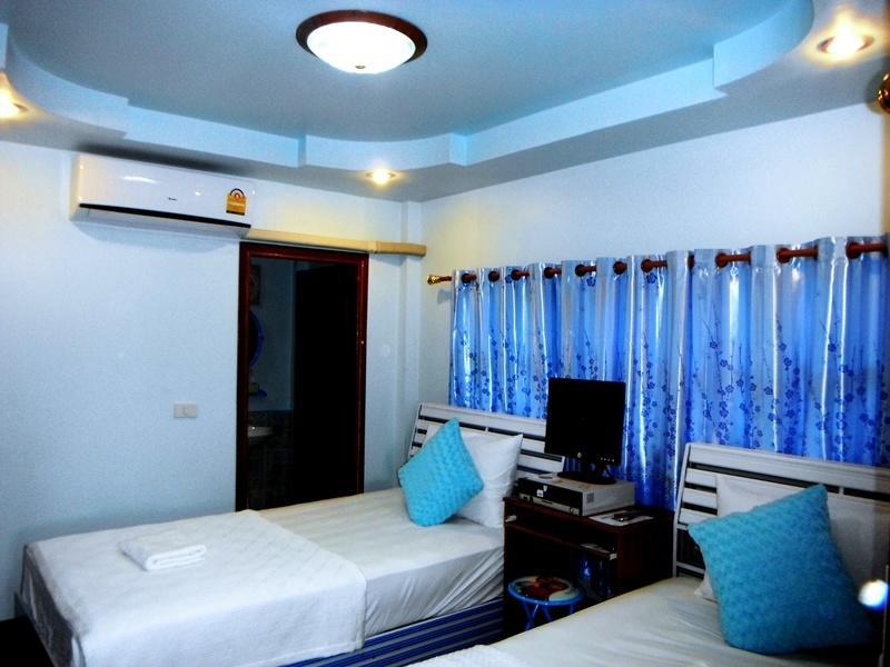 Suksomjai Hotel Rayong Pokoj fotografie