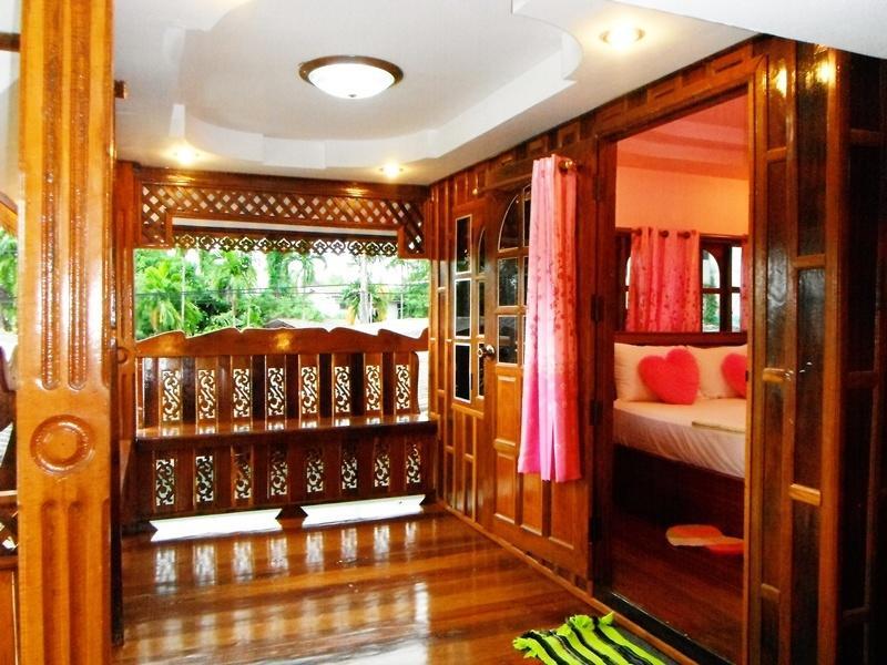 Suksomjai Hotel Rayong Pokoj fotografie