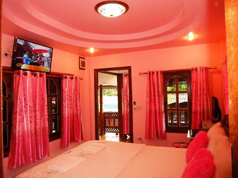 Suksomjai Hotel Rayong Pokoj fotografie